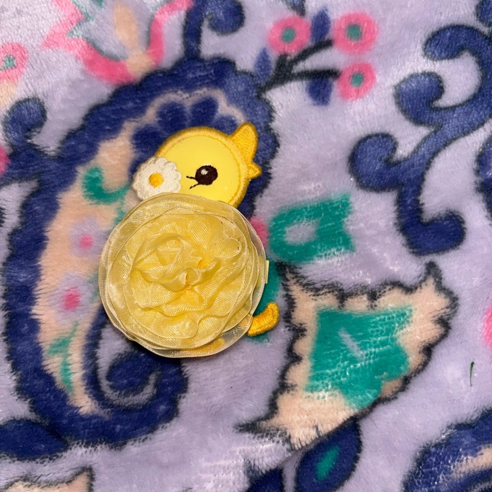Yellow duck hair clip